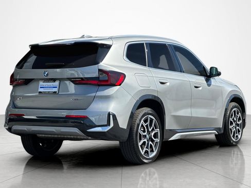 Used 2025 BMW X1 xDrive28i w/ Convenience Package AWD/4WD image 5
