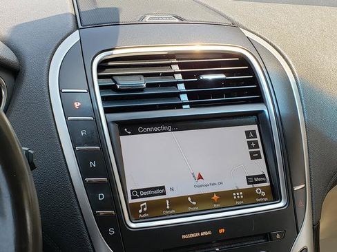 Used 2016 Lincoln MKX Reserve w/ Climate Package AWD/4WD image 22