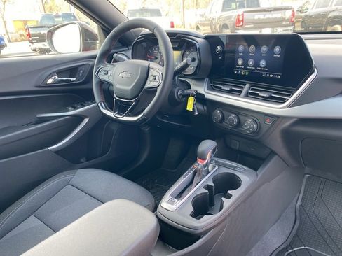 New 2026 Chevrolet Trax RS w/ Driver Confidence Package image 5