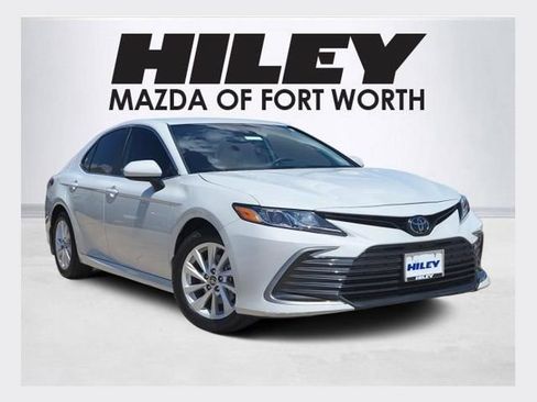 Used 2024 Toyota Camry LE FWD image 1