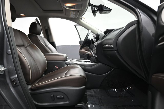 Used 2019 INFINITI QX60 Luxe w/ Essential Package AWD/4WD image 21