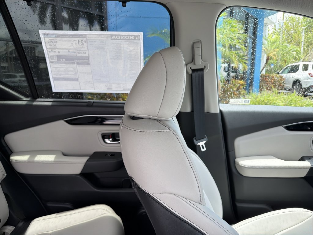 New 2026 Honda Pilot EX-L image 16