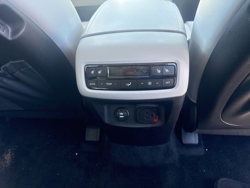 New 2025 Hyundai Palisade SEL image 17