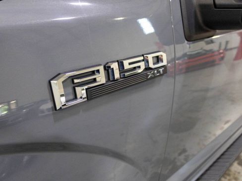 Used 2019 Ford F150 XLT w/ Equipment Group 302A Luxury AWD/4WD image 22