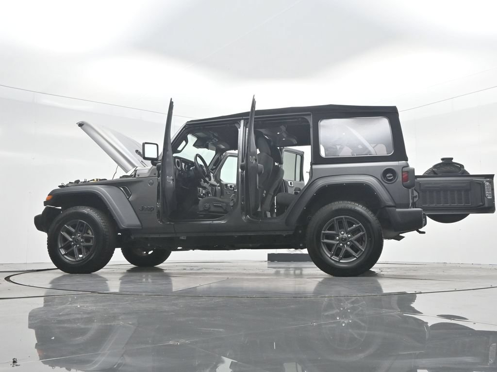 Used 2024 Jeep Wrangler Unlimited Sport AWD/4WD image 52
