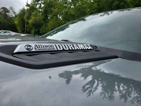 Used 2024 Chevrolet Silverado 2500 LT image 4