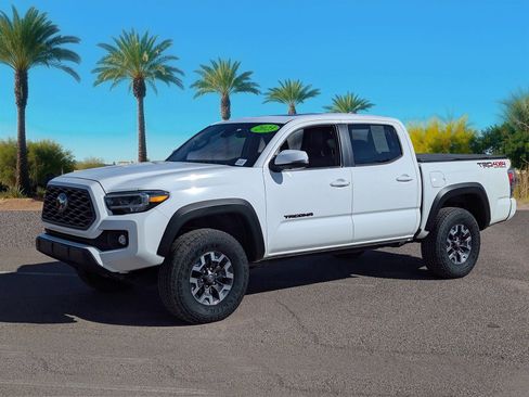 Used 2023 Toyota Tacoma TRD Off-Road image 31