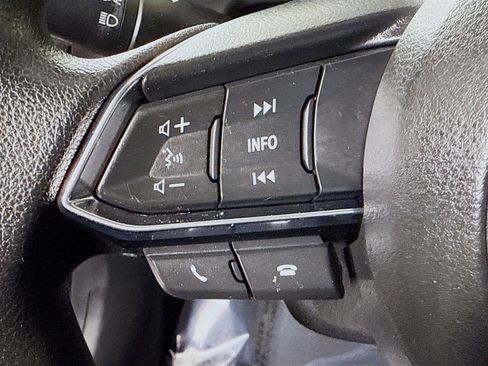 Used 2017 MAZDA MAZDA3 Sport image 14