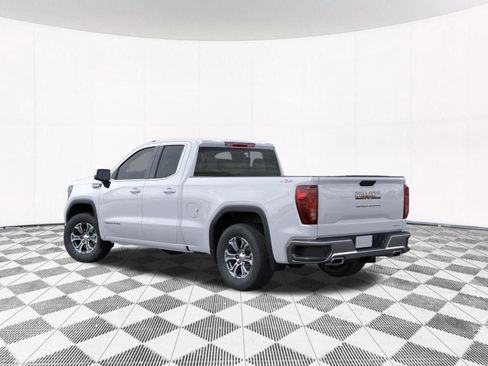 New 2026 GMC Sierra 1500 SLE image 6