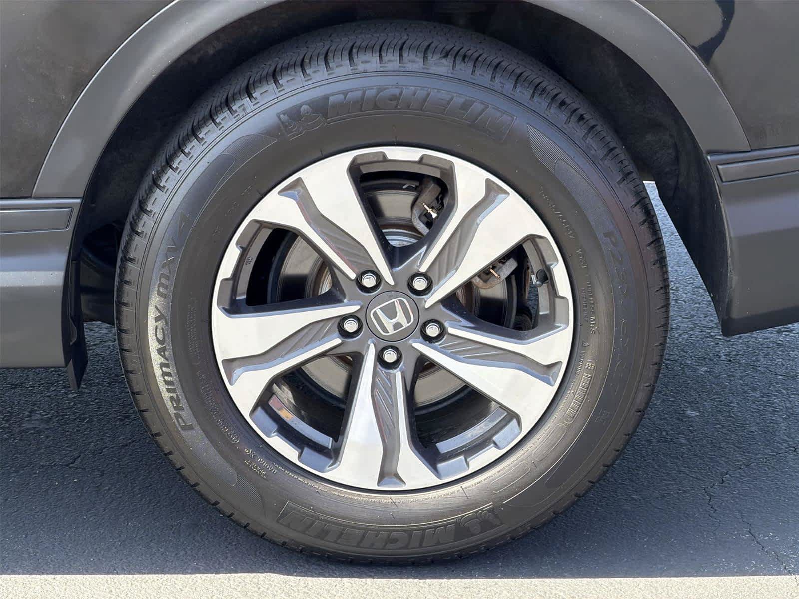 Used 2017 Honda CR-V LX image 9