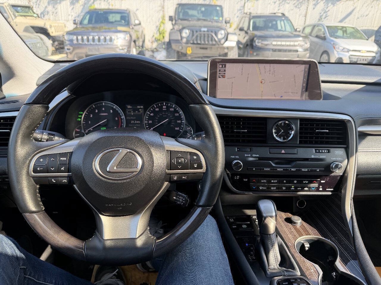 Used 2017 Lexus RX 450h AWD w/ Luxury Package image 16
