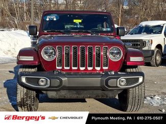Used 2021 Jeep Wrangler Unlimited Sahara w/ Cold Weather Group video 3
