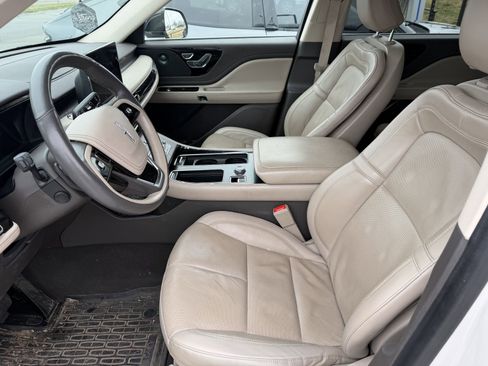 Used 2022 Lincoln Aviator Reserve w/ Elements Package Plus image 5