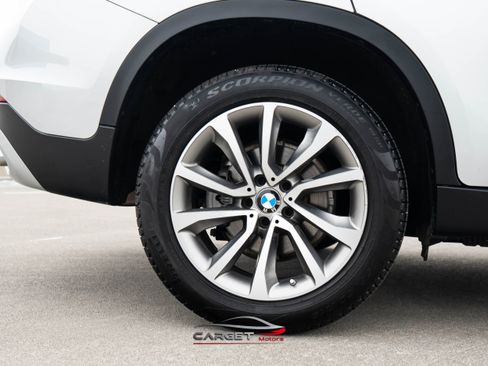 Used 2019 BMW X6 xDrive35i w/ Premium Package image 11