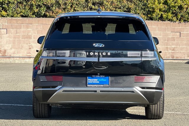 Certified 2024 Hyundai Ioniq 5 SEL RWD image 7