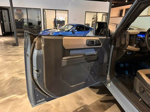 Used 2024 Ford Bronco Big Bend image 9