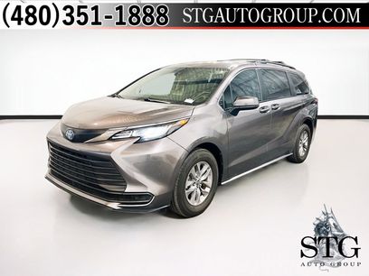 Used 2022 Toyota Sienna LE