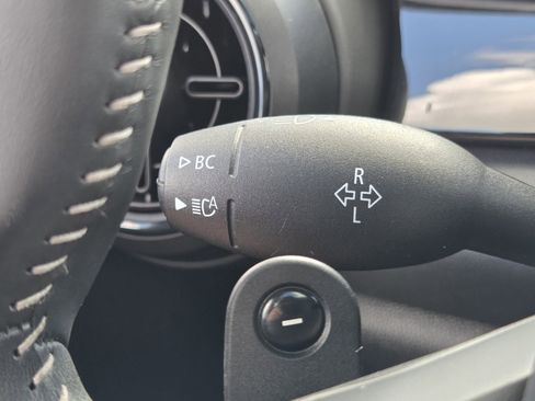 Used 2023 MINI Cooper S image 30