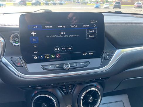 Used 2024 Chevrolet Blazer LT w/ Convenience Package FWD image 13