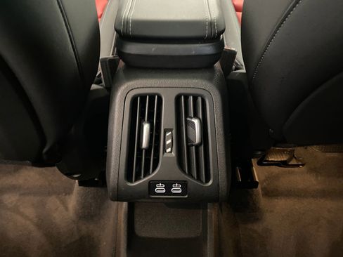 Used 2025 BMW X1 xDrive28i w/ Premium Package image 29