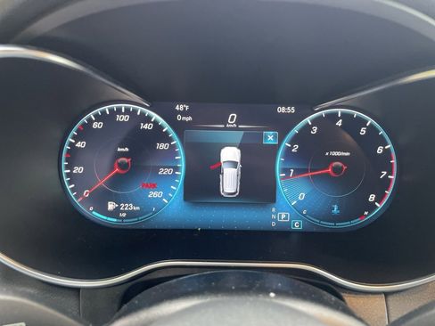 Used 2022 Mercedes-Benz GLC 300 4MATIC image 17