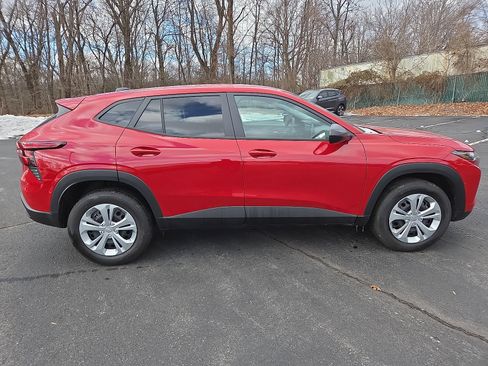 Used 2026 Chevrolet Trax LS image 2