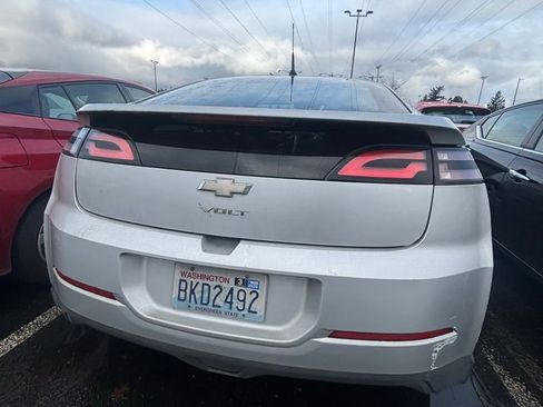 Used 2013 Chevrolet Volt image 6