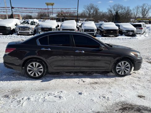 Used 2012 Honda Accord EX-L image 6