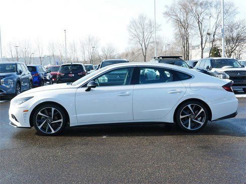 Used 2023 Hyundai Sonata SEL Plus w/ Cargo Package image 4