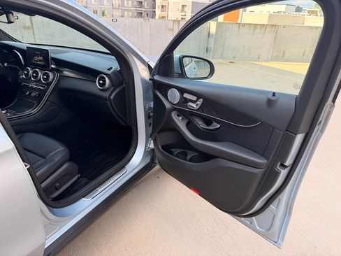 Used 2018 Mercedes-Benz GLC 300 4MATIC Coupe image 20