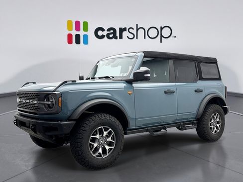 Used 2023 Ford Bronco Badlands image 1