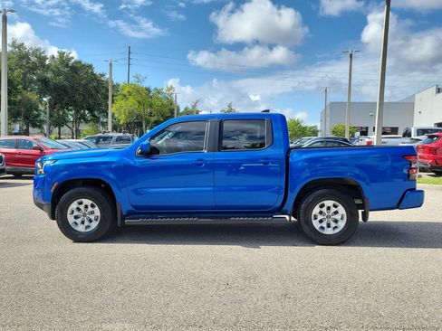 Certified 2024 Nissan Frontier SV w/ Technology Package RWD image 9