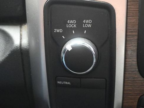 Used 2018 RAM 2500 Laramie w/ Snow Chief Group AWD/4WD image 29