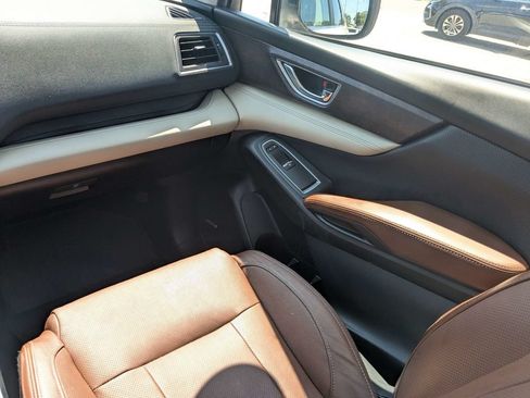 Used 2019 Subaru Ascent Touring w/ Popular Package #2 AWD/4WD image 19