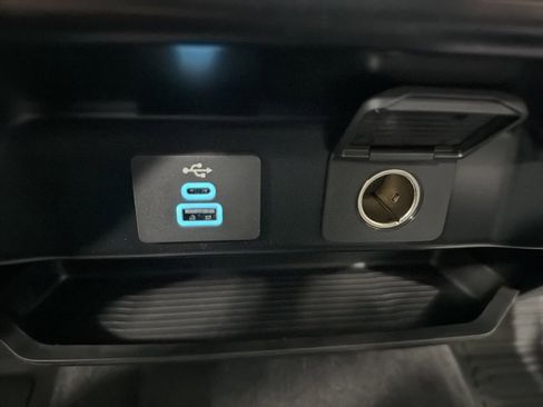 Used 2025 Ford F350 XLT w/ 360-Degree Camera Package image 27