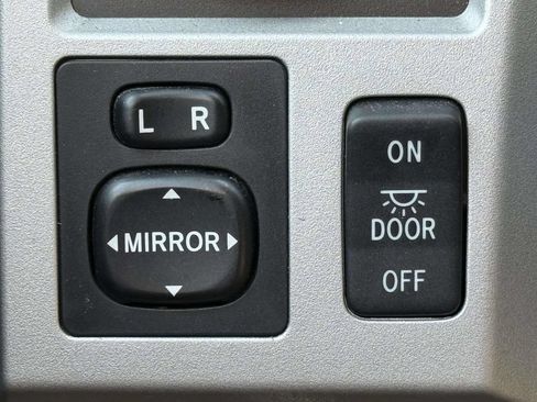 Used 2008 Toyota Tundra 4x4 Double Cab image 27