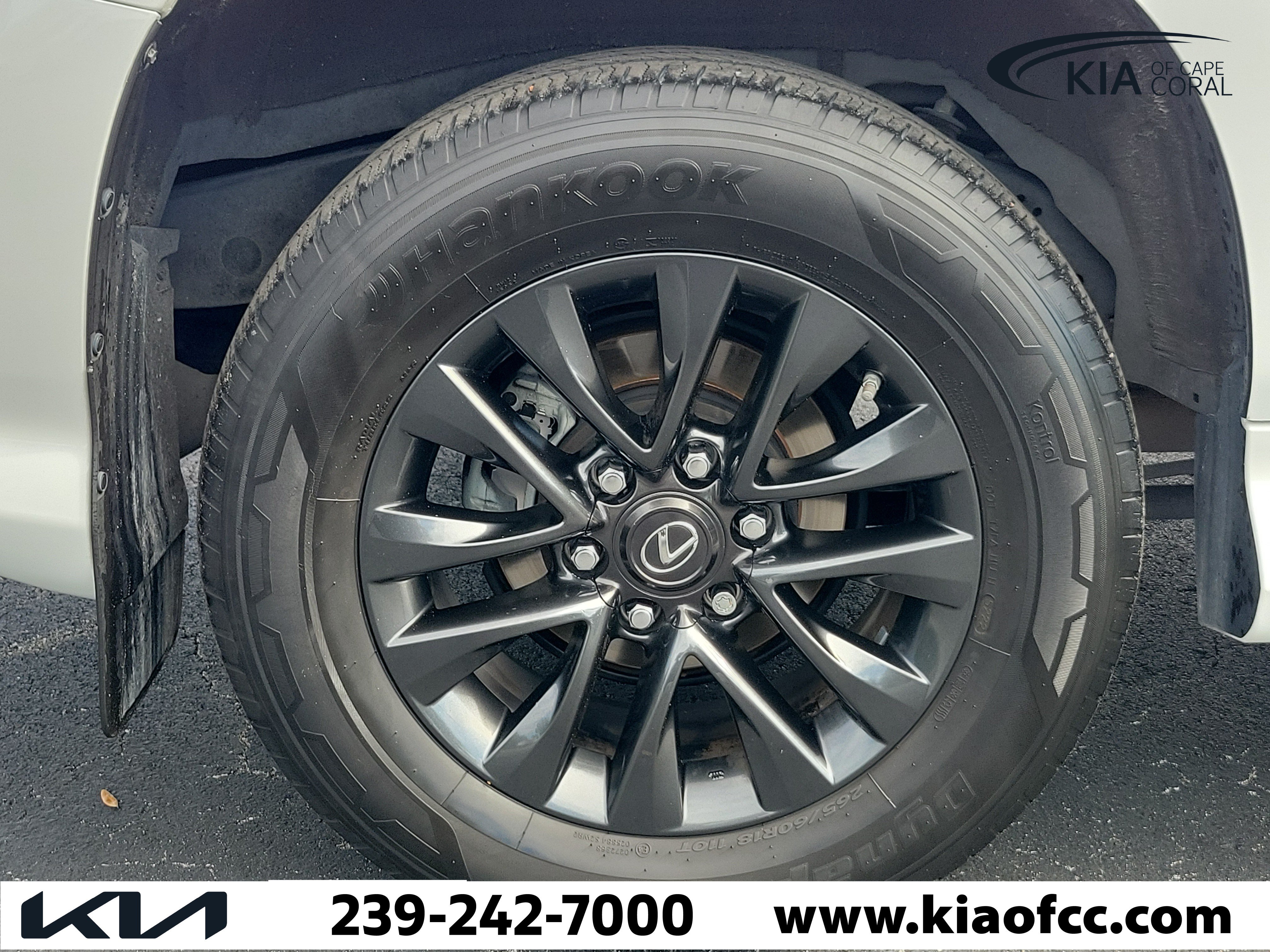 Used 2021 Lexus GX 460 Premium w/ Premium Package AWD/4WD image 9