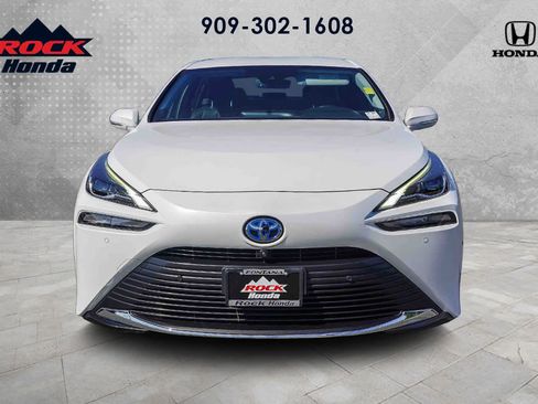 Used 2021 Toyota Mirai XLE w/ Advanced Technology Package image 2