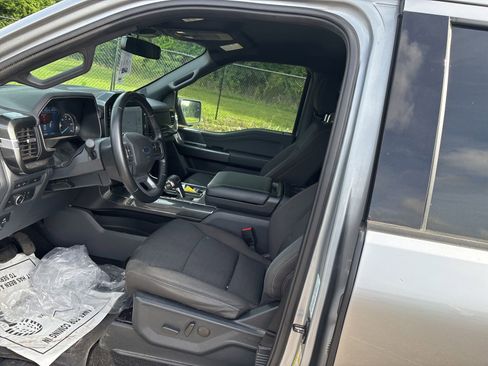 Used 2022 Ford F150 XLT w/ Equipment Group 302A High AWD/4WD image 8