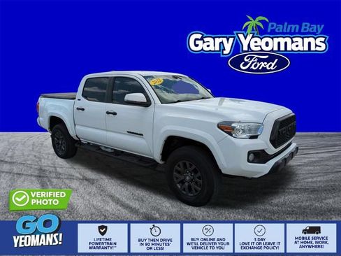 Used 2022 Toyota Tacoma SR5 w/ Technology Package RWD image 1