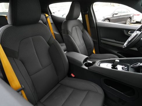 Used 2022 Polestar Polestar 2 Long Range Dual Motor w/ Performance Package image 20