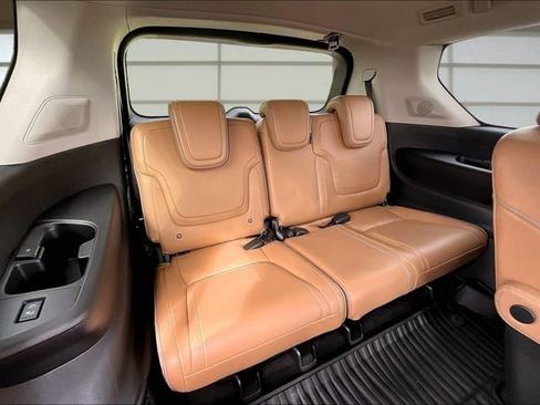 Used 2026 INFINITI QX80 Luxe w/ Cargo Package RWD image 28