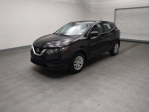 Used 2020 Nissan Rogue Sport S FWD image 2