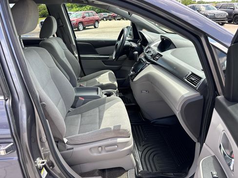 Used 2014 Honda Odyssey EX image 25