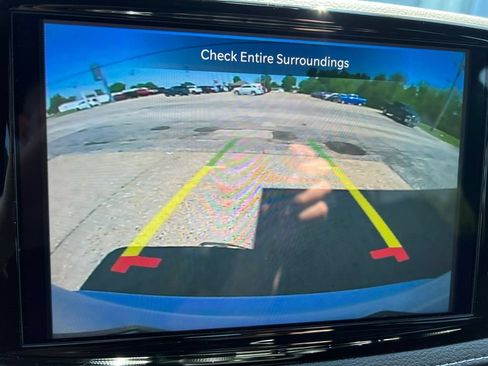 New 2027 Chrysler Pacifica Select FWD image 32