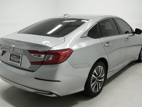 Used 2019 Honda Accord Hybrid image 4