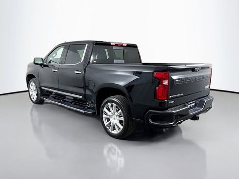 Used 2024 Chevrolet Silverado 1500 High Country w/ Technology Package AWD/4WD image 5