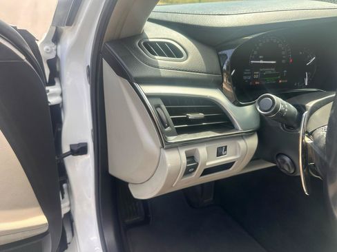 Used 2019 Cadillac CTS Luxury AWD/4WD image 12