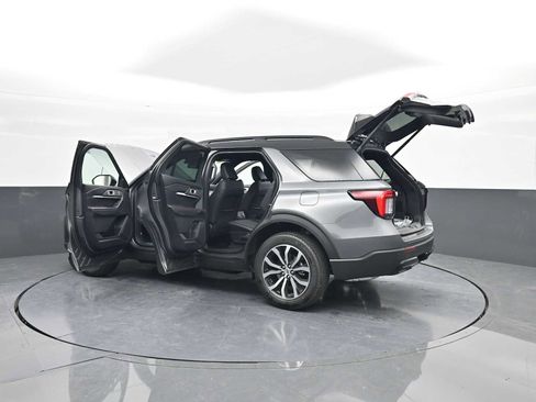 New 2026 Ford Explorer ST-Line image 63