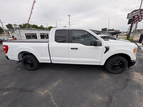 Used 2022 Ford F150 XL w/ Equipment Group 101A High RWD image 2